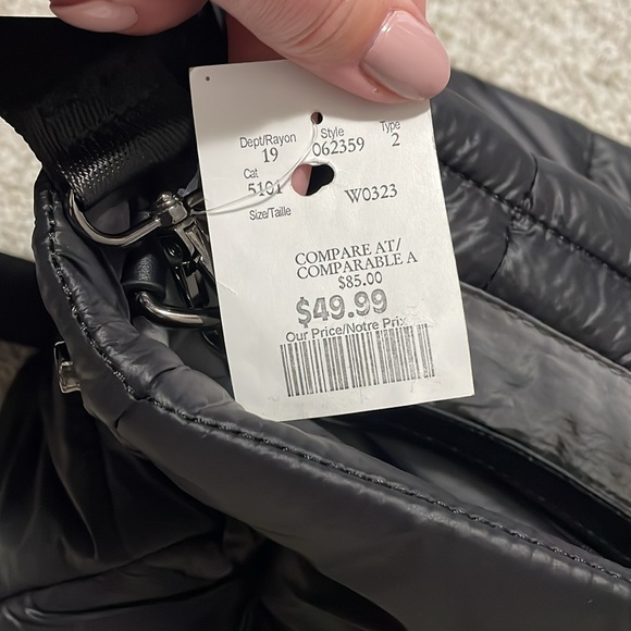 NWT Black Puffer Crossbody - Picture 6 of 8